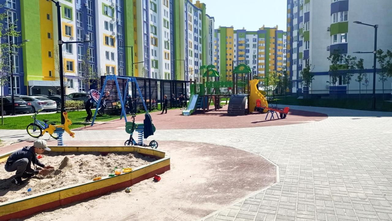 0157 Сучасні Нові Апартаменти Жк Щасливий Kiev Dış mekan fotoğraf